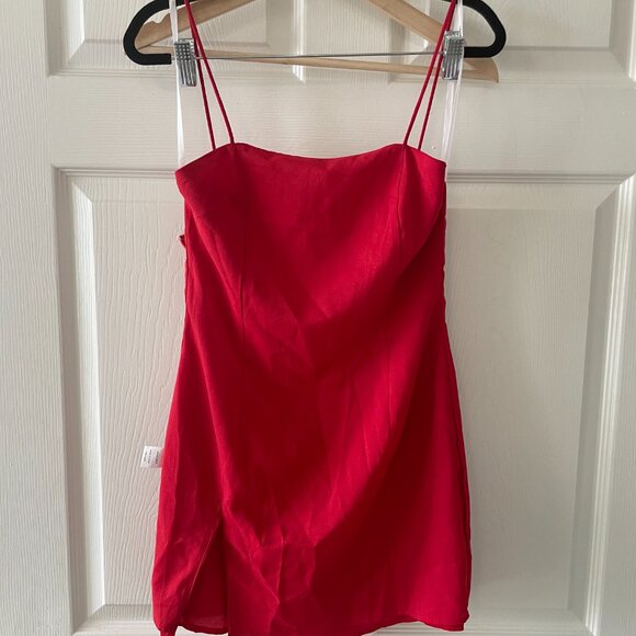 Superdown | Syrus Slit Mini Dress in Cherry - Picture 5 of 6